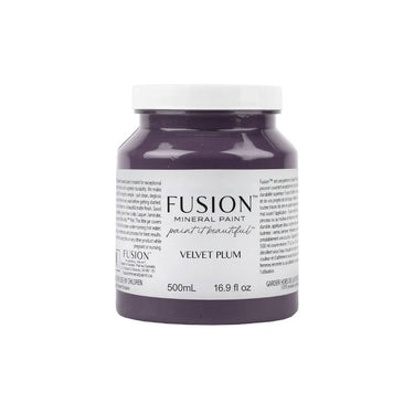 Fusion™ Velvet Plum ylellinen ja täyteläinen violetti maalisävy.