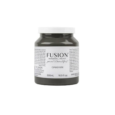Fusion™ Oakham lämmin tummanharmaa mineraalimaali huonekaluihin.