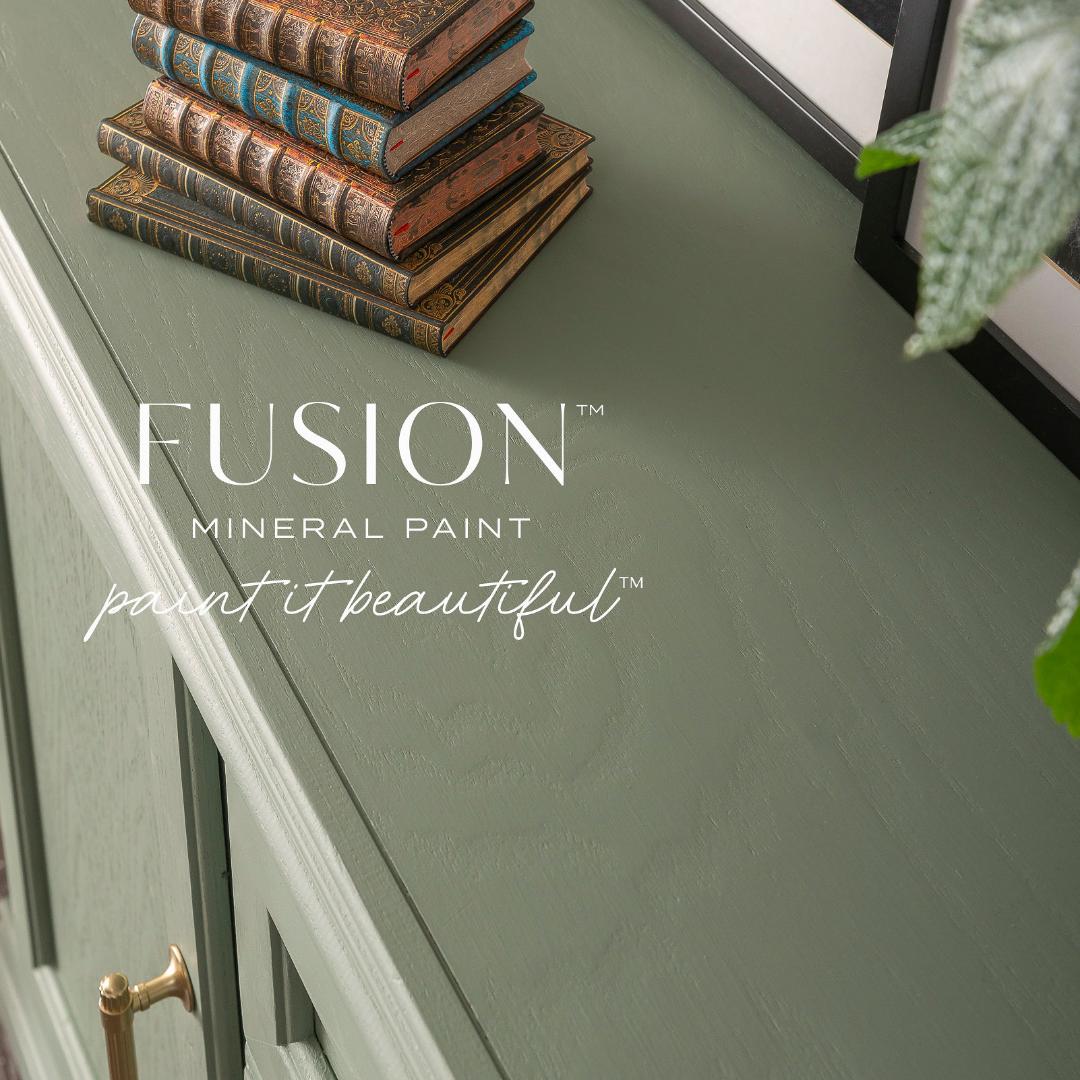 Carriage House | Fusion™ Mineral Paint | Keski vihreä mineraalimaali