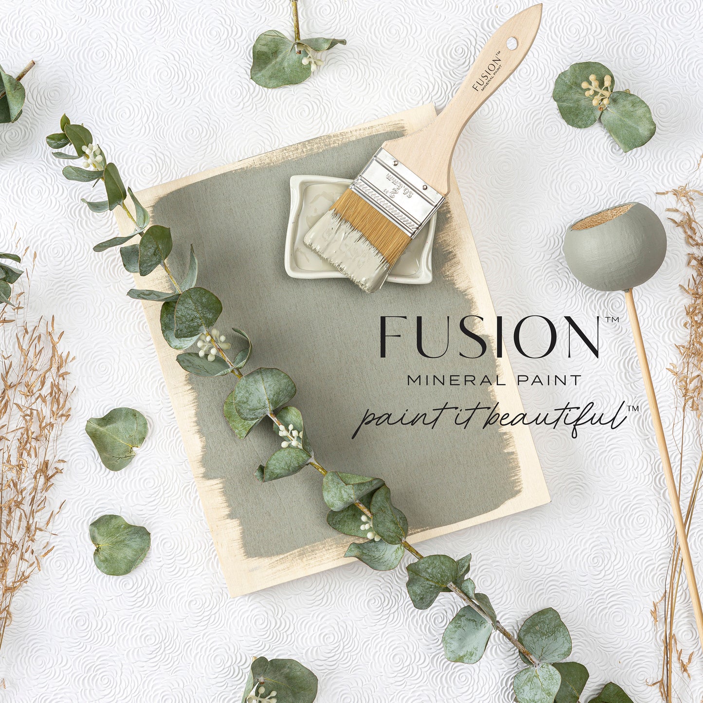 Murrettu vihreä. Himmeä vihreä, jossa häivähdys harmaata. Tämä sävy on rauhoittava ja seesteinen. Fusion Mineral Paint on loistava valinta niin diy harrastajalle kuin ammattilaiselle. Entisöinti ja perinnemaalaus onnistuu myös Fusionilla. Sävyjä on yli 60. Fusion on myrkytön ja helppo mineraalimaali. Kalkkimaali ja huonekalumaali kalpenee tämän rinnalla!