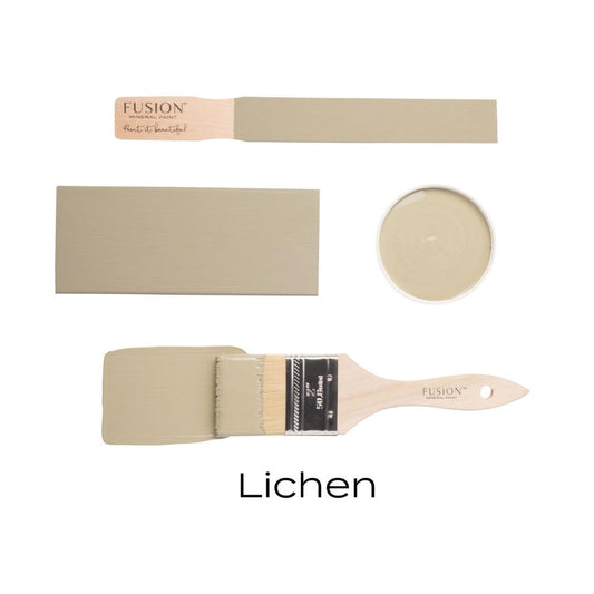 Luonnollinen harmahtava vihreä Tämä harmaan vihreä on pehmeä, herkkä, rauhoittava ja luonnollinen. Fusion Mineral Paint on loistava valinta niin diy harrastajalle kuin ammattilaiselle. Entisöinti ja perinnemaalaus onnistuu myös Fusionilla. Sävyjä on yli 60. Fusion on myrkytön ja helppo mineraalimaali. Kalkkimaali ja huonekalumaali kalpenee tämän rinnalla!