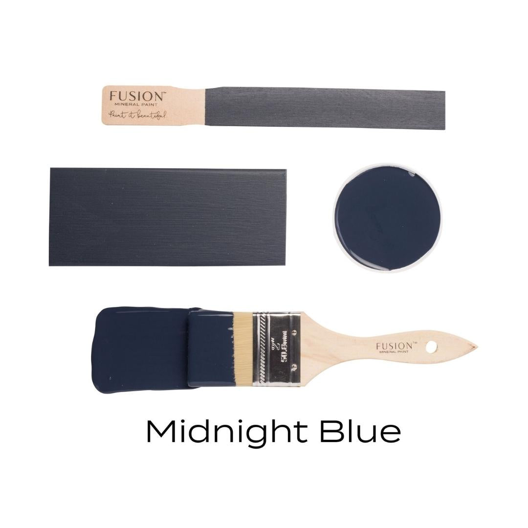Etsi tai luo tunnisteita Sininen  Paint  Mineral Paint  Mineraalimaali  Maali  Fusion  Blue  verkkokauppa Teemamalli  Oletustuote Oletustuote Määritä nykyisestä teemastasi malli, joka määrittää, miten tuote näytetään. Midnight Blue | Fusion™ Mineral Paint | Yönsininen mineraalimaali Media 2 kokonaismäärästä 6        FusionMineralPaintMidnightBlue500ml  1080 × 1080 px