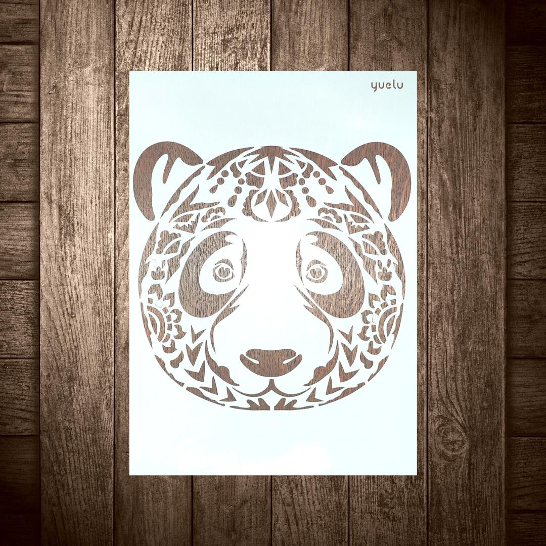 Pandakarhu kuvioinen sabluuna
